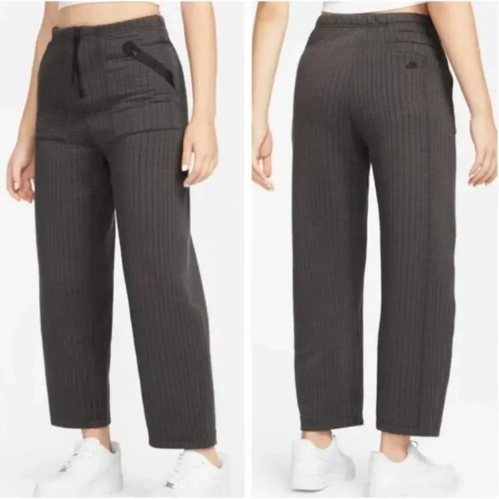 Nike Sportswear Therma-FIT ADV Tech Pack Tech Fleece barrel pants‎